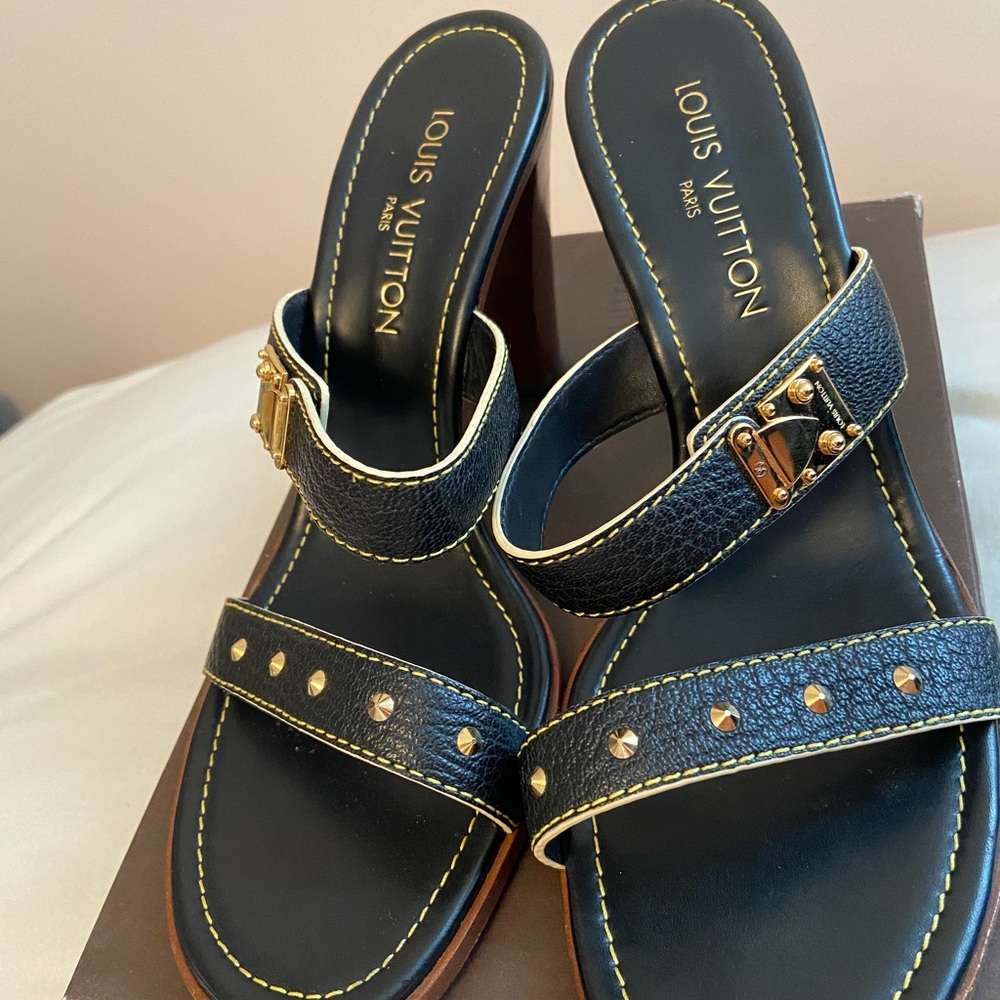 Louis Vuitton Sinaloa Mule Sandals